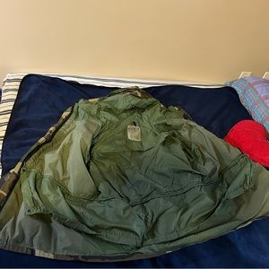 RARE..USA Military Jacket Cold Wet Gear GoreTex Woodland Camouflage